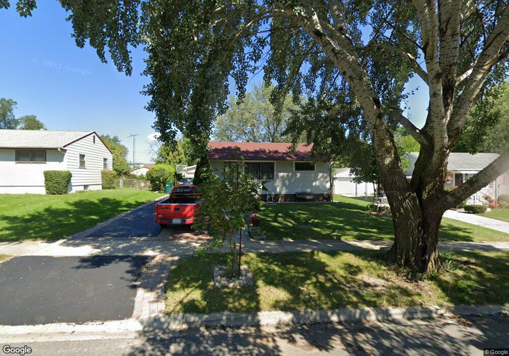 2634 Iroquois Rd, Waukegan, IL 60087 - photo 1