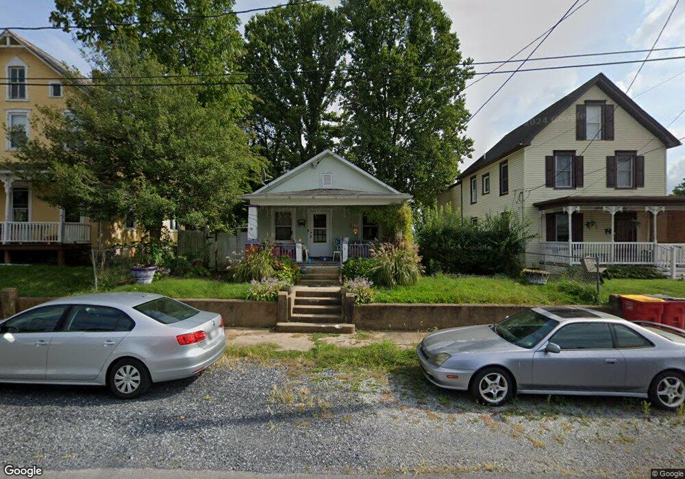 111 W 7th Ave, Ranson, WV 25438 - photo 1