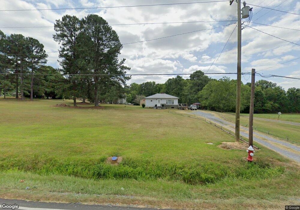 223 W Balfour Ave, Asheboro, NC 27203 - photo 1