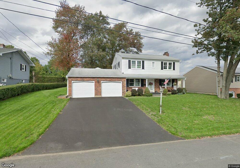 24 Partridge Dr, Waterbury, CT 06708 - photo 1