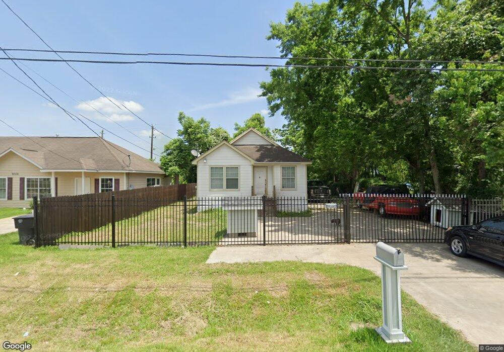 9302 Shoreham St, Houston, TX 77093 - photo 1
