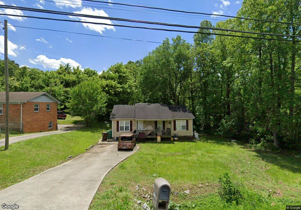 2924 Triangle Lake Rd, High Point, NC 27260 - photo 1