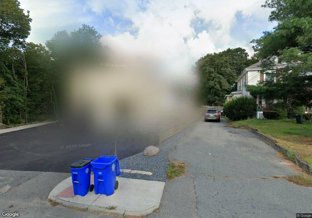 8 Merrill Ln, Holbrook, MA 02343 - photo 1