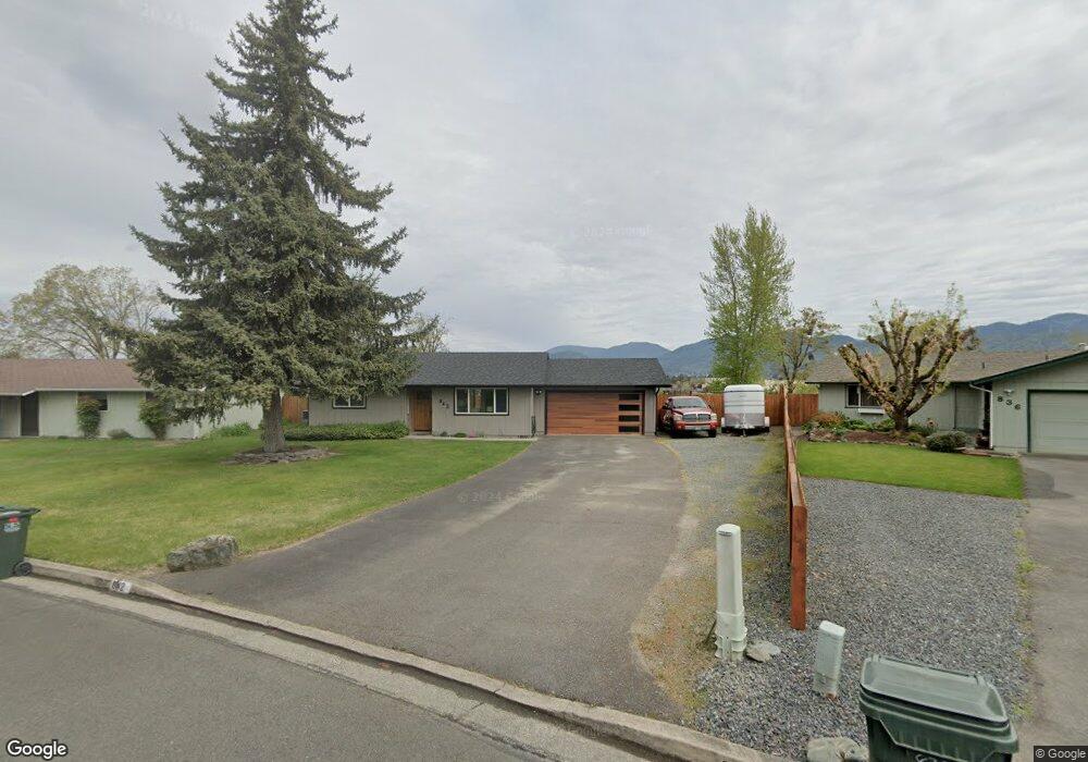 842 Lark Ellen Way, Grants Pass, OR 97527 - photo 1