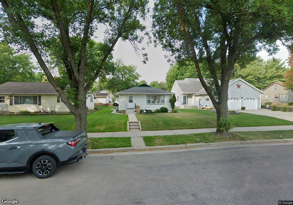 1413 N Payne St, New Ulm, MN 56073 - photo 1