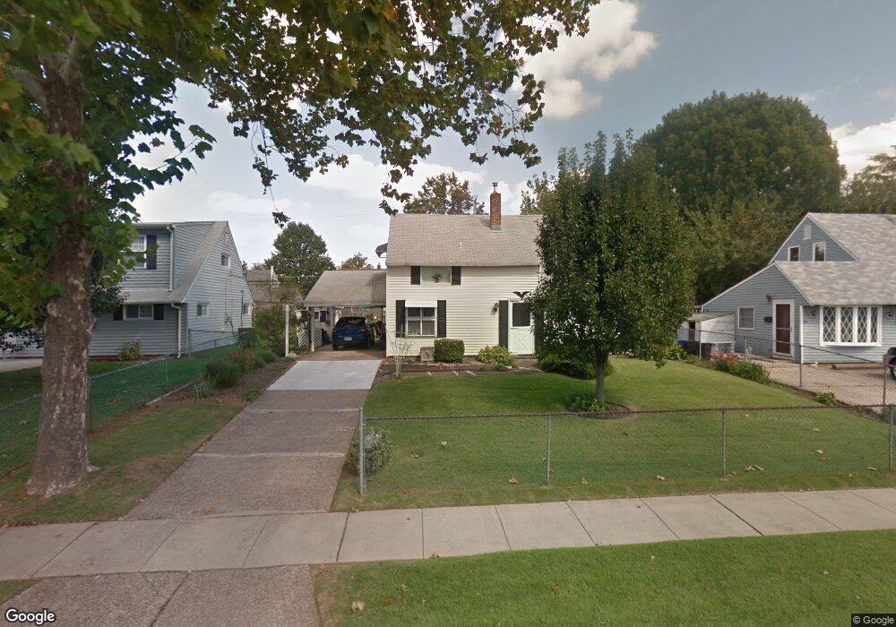 60 Azalea Ln, Levittown, PA 19055 - photo 1