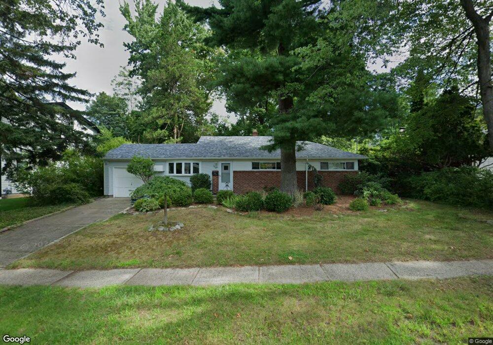 222 Mohawk Dr, River Edge, NJ 07661 - photo 1