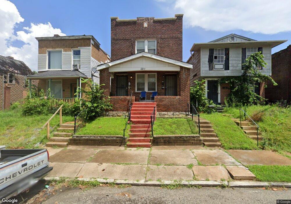 4457 Penrose St, Saint Louis, MO 63115 - photo 1