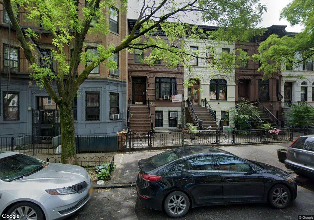 638 Macdonough St unit 1A, Brooklyn, NY 11233 - photo 1