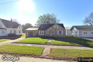 205 E Michigan Ave, George, IA 51237