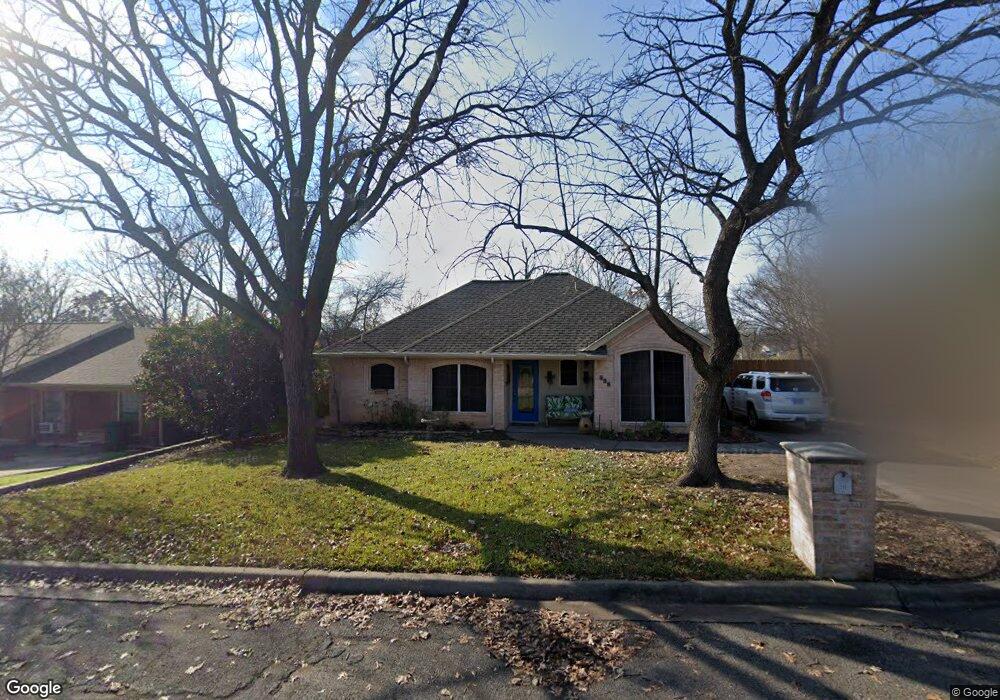 308 Cherry St, Weatherford, TX 76086 - photo 1