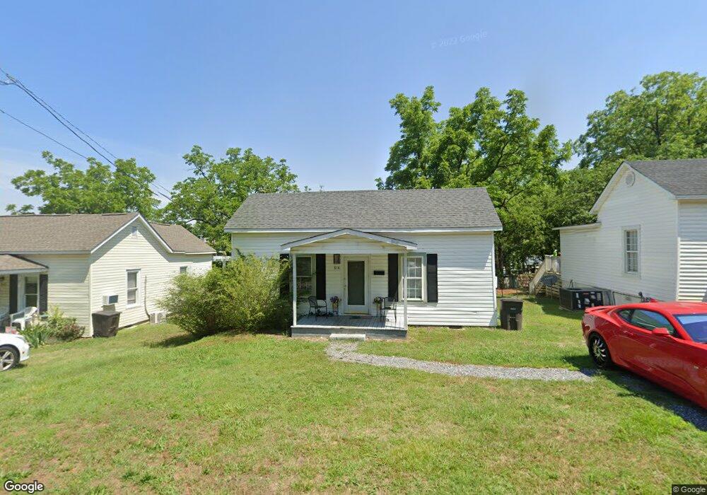 816 Charlotte Ave, Statesville, NC 28677 - photo 1