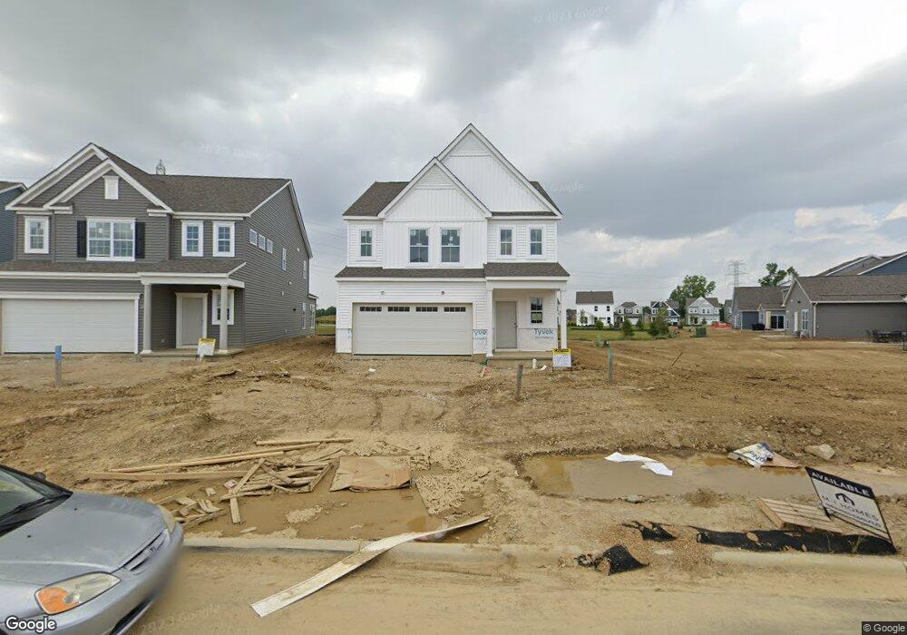 3401 Shoal Way, Powell, OH 43065 - photo 1