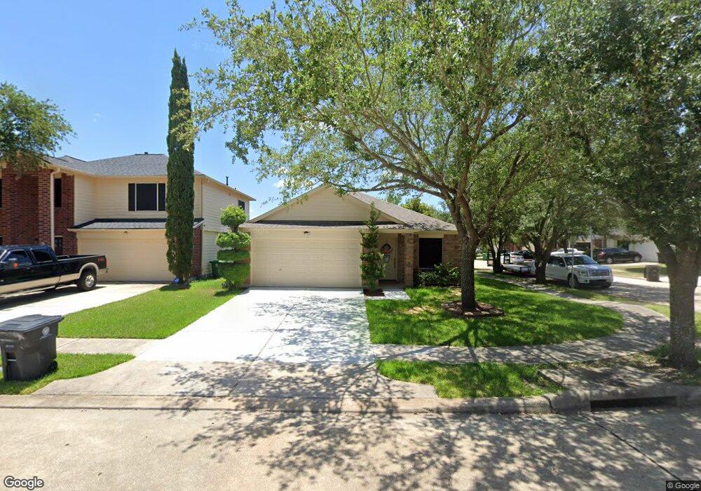 8902 Chisholm Wood Ln, Houston, TX 77075 - photo 1