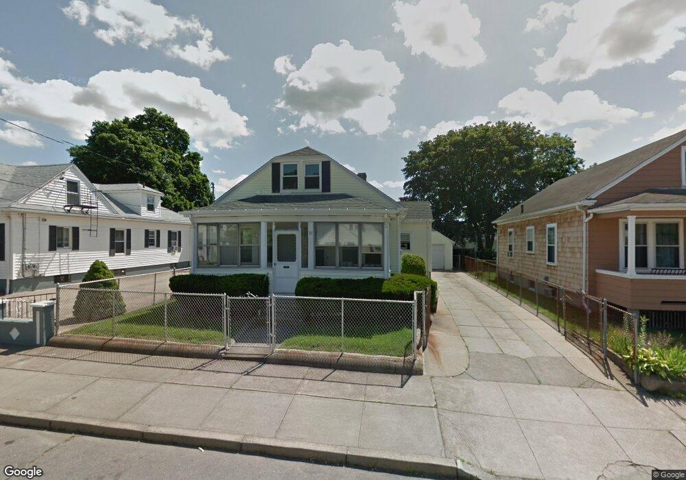 101 Booth Ave, Pawtucket, RI 02861 - photo 1