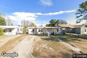 207 S 5th St, Leoti, KS 67861