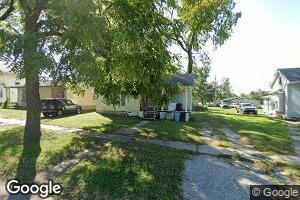 413 W 3rd St, Cameron, MO 64429