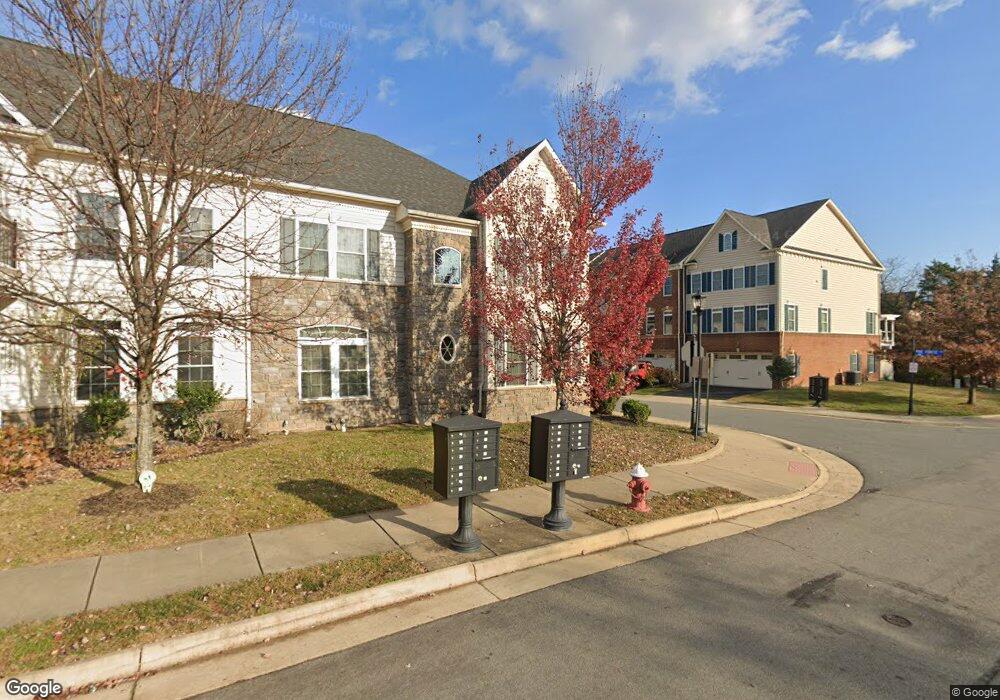 42597 Offenham Terrace, Chantilly, VA 20152 - photo 1