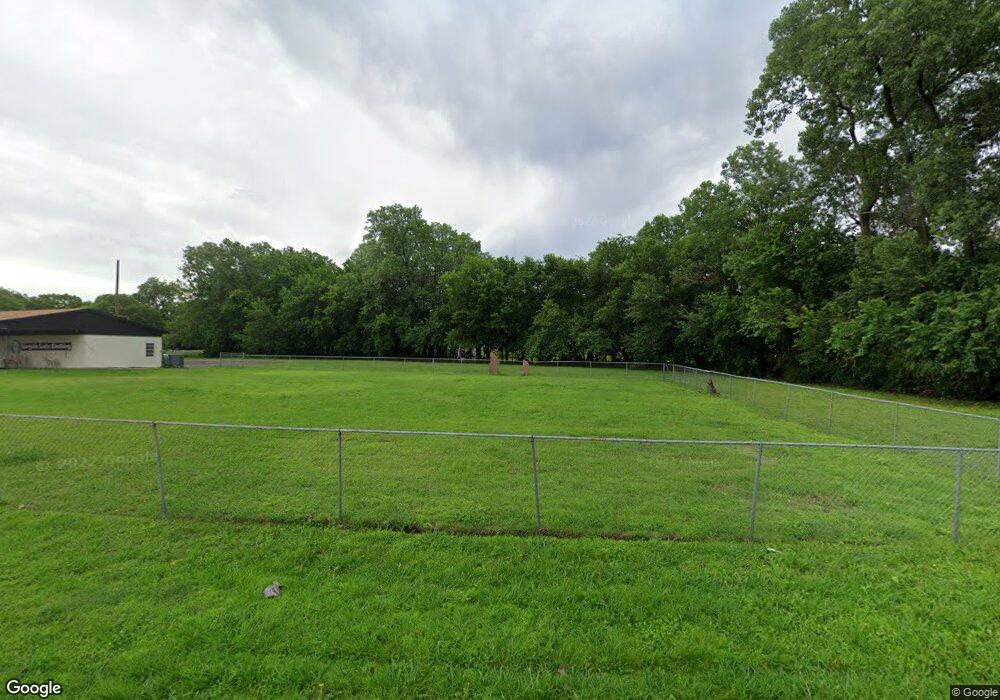 710 L St NW, Ardmore, OK 73401 - photo 1