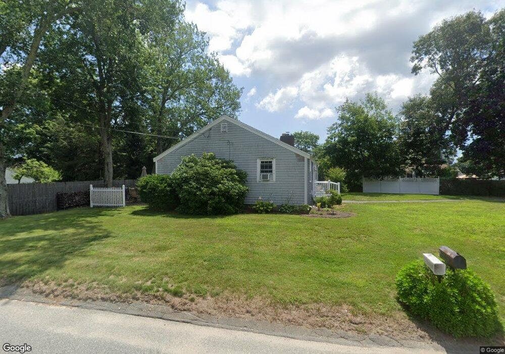 26 Rogerson Ave, Acushnet, MA 02743 - photo 1