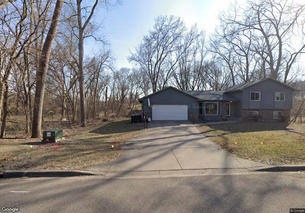 6108 Scenic Rd, Minnetonka, MN 55345 - photo 1