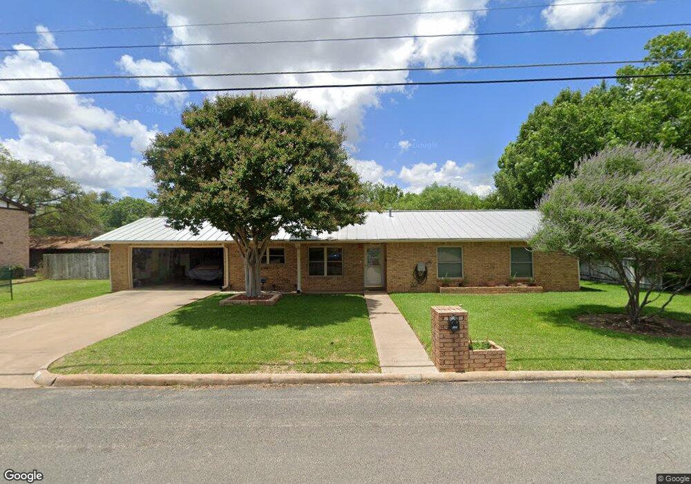 109 Frederick Rd, Fredericksburg, TX 78624 - photo 1