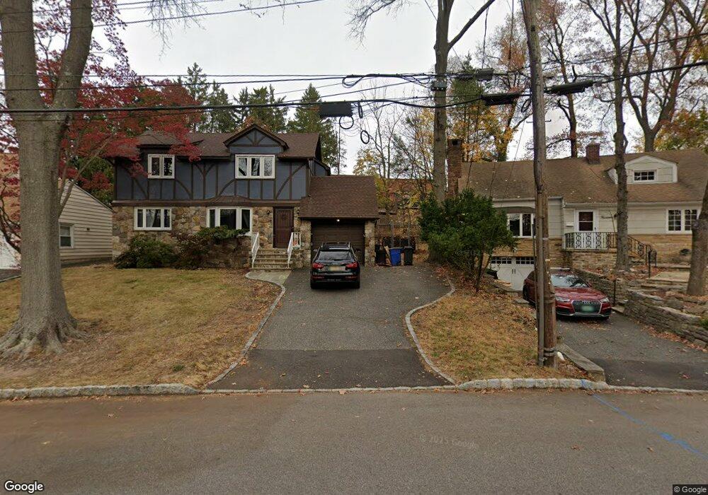 14 Seaman Rd, West Orange, NJ 07052 - photo 1