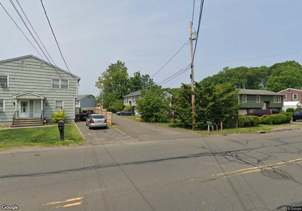 1211 Chopsey Hill Rd, Bridgeport, CT 06606 - photo 1