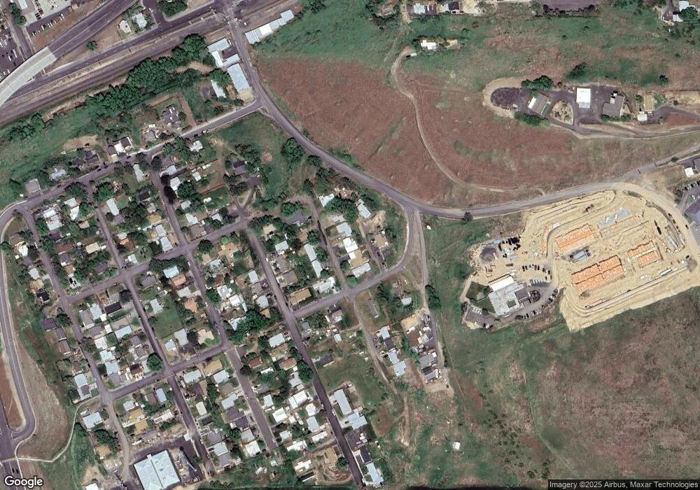 720 SE 10th St, Pendleton, OR 97801 - photo 1