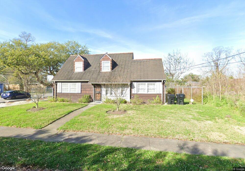 4900 Metropolitan Dr, New Orleans, LA 70126 - photo 1