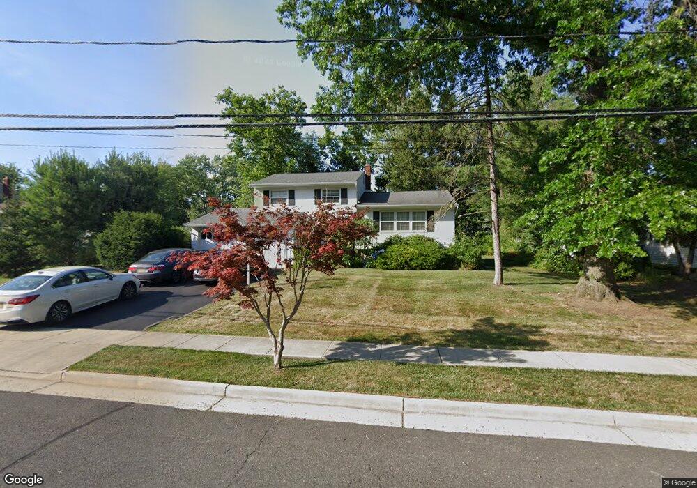 18 Daniel Dr, Matawan, NJ 07747 - photo 1