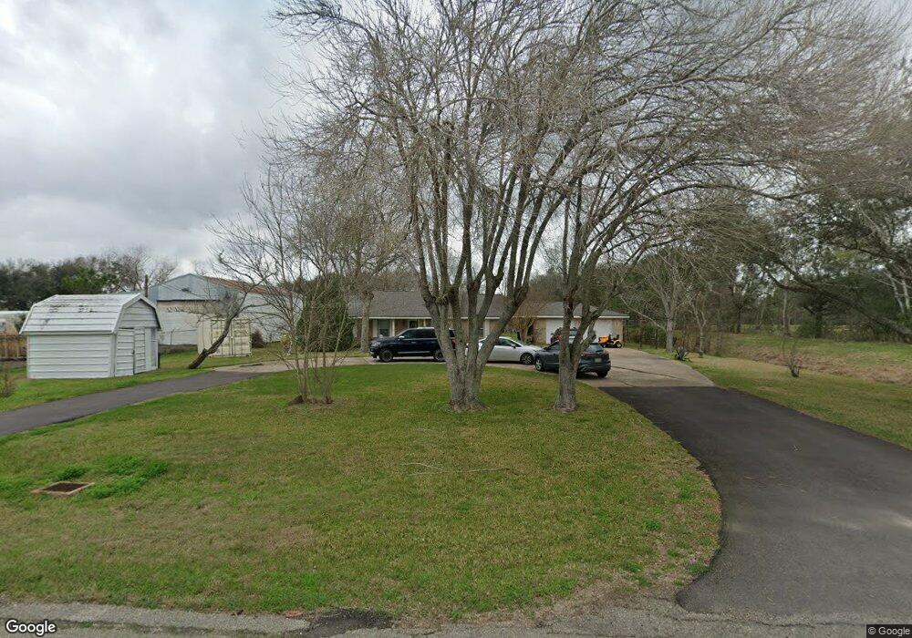 665 County Road 351, Alvin, TX 77511 - photo 1