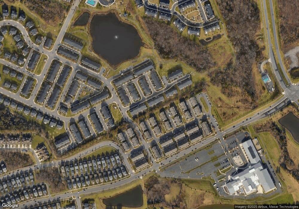 42601 Offenham Terrace, Chantilly, VA 20152 - photo 1