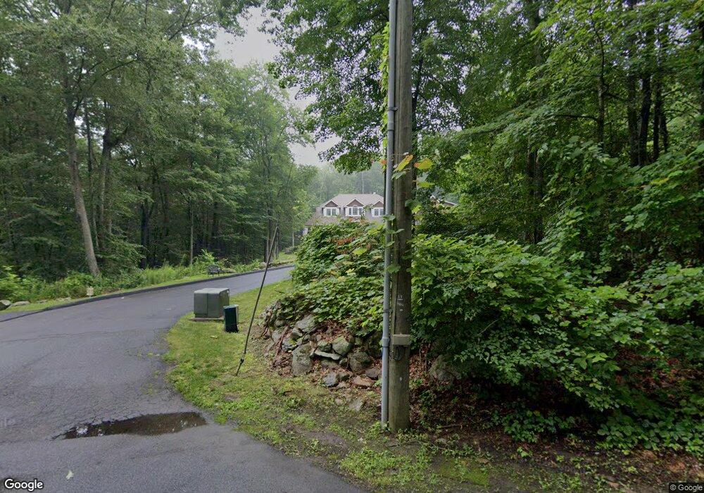 82 Laurel Ln, Ridgefield, CT 06877 - photo 1