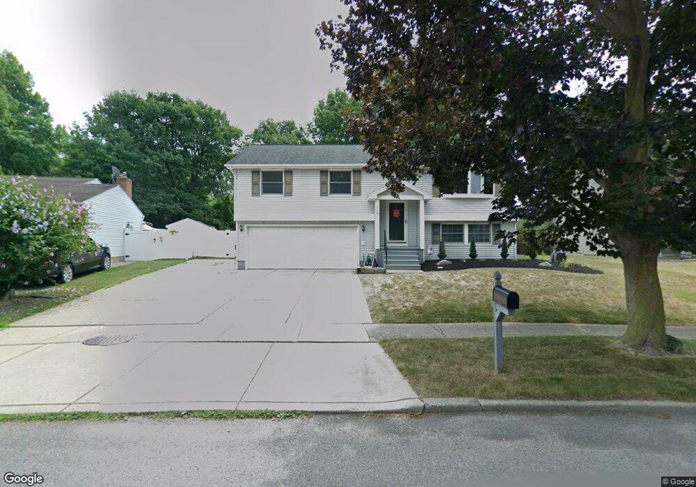 727 Fairmont Ave, North Tonawanda, NY 14120 - photo 1