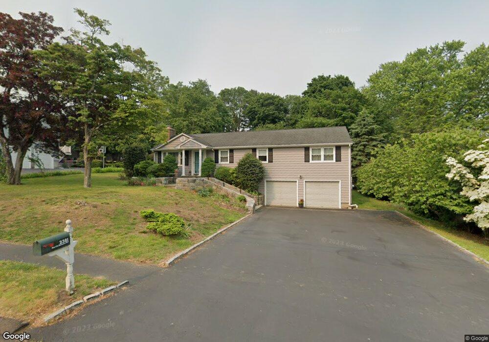 2381 N Benson Rd, Fairfield, CT 06824 - photo 1