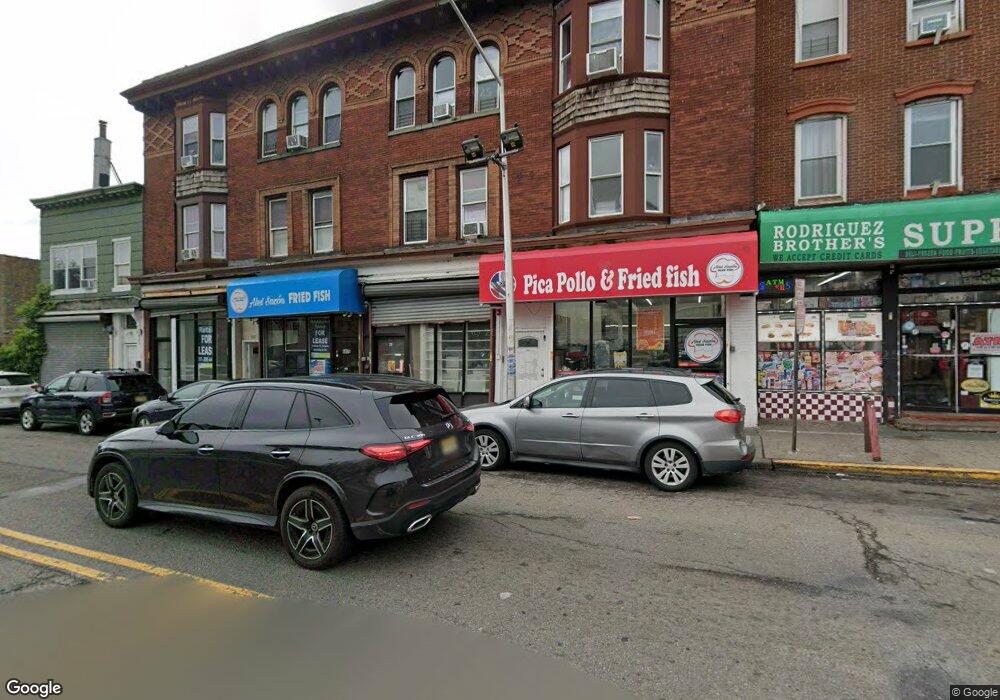 551 Communipaw Ave, Jersey City, NJ 07304 - photo 1