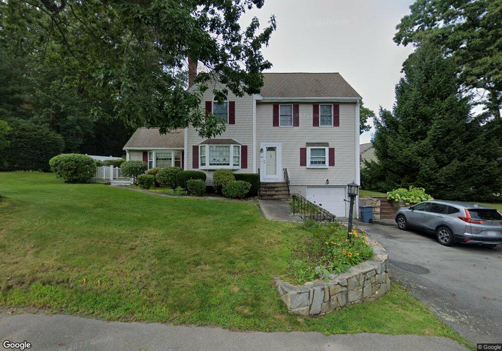 381 Old Post Rd, Walpole, MA 02081 - photo 1