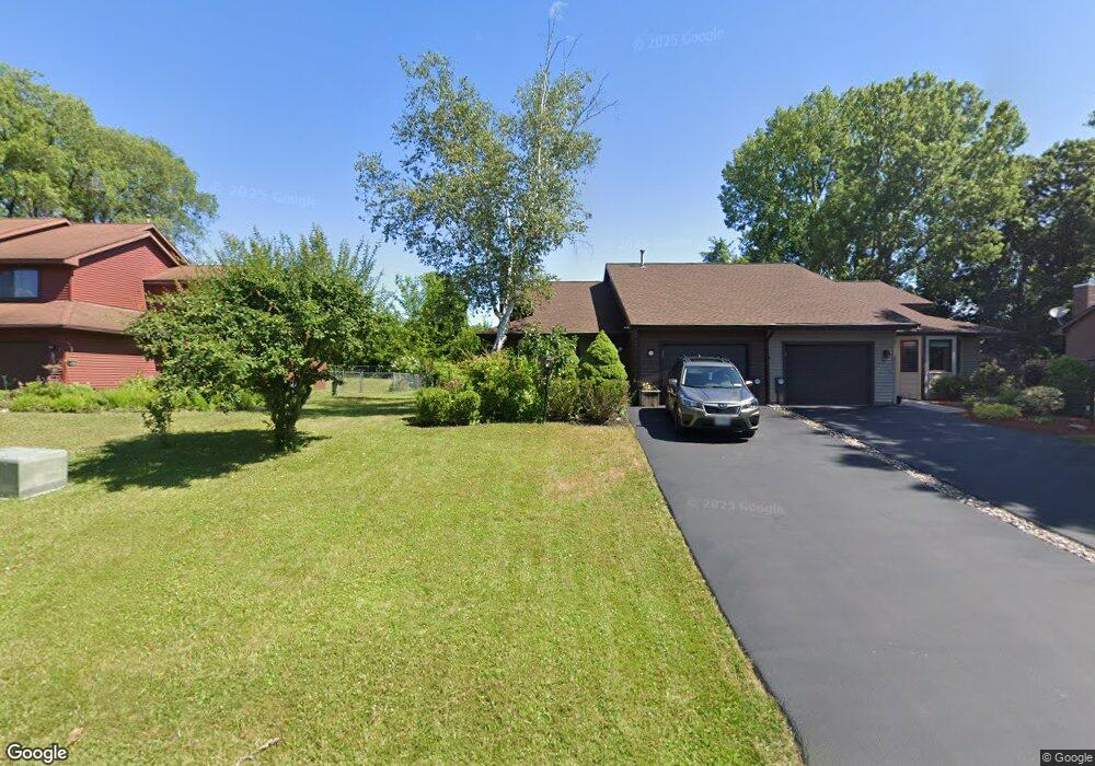 10 Rugby Rd, Slingerlands, NY 12159 - photo 1