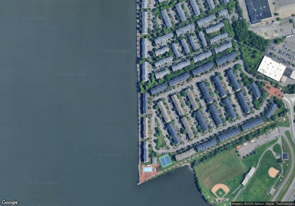 110 Cottonwood St unit 21F2, Jersey City, NJ 07305 - photo 1