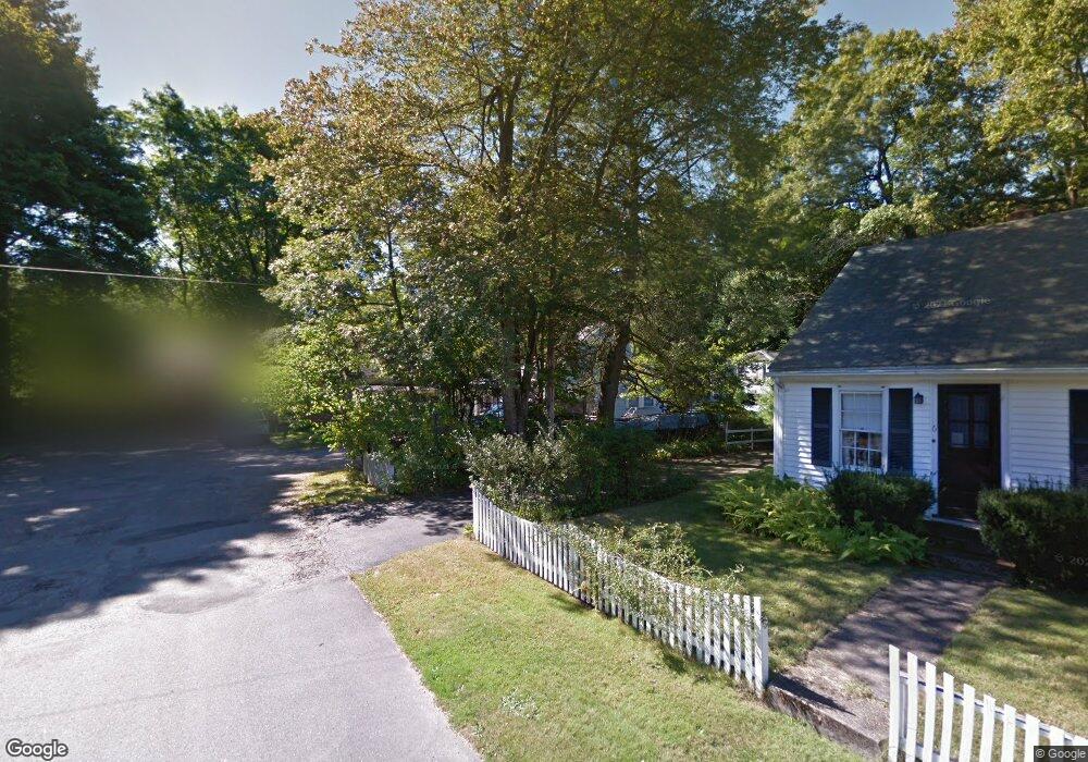 8 Pinevale Ave, Wellesley, MA 02482 - photo 1