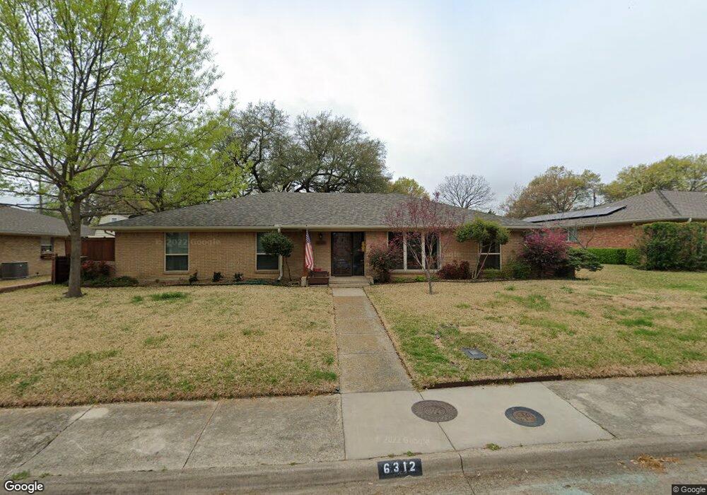 6312 Danbury Ln, Dallas, TX 75214 - photo 1