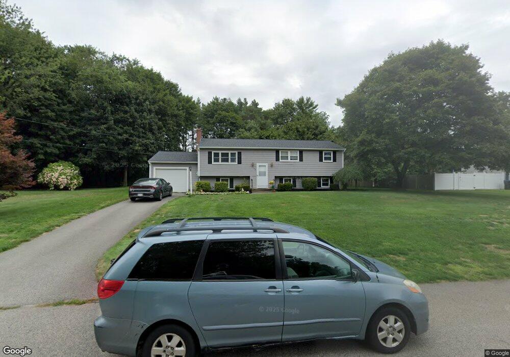 38 Pocahontas Ln, Hanover, MA 02339 - photo 1