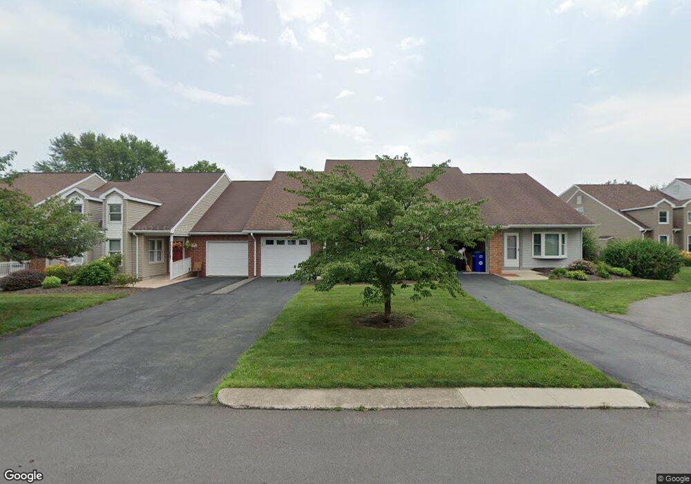 126 Willowbrook Blvd, Lewisburg, PA 17837 - photo 1