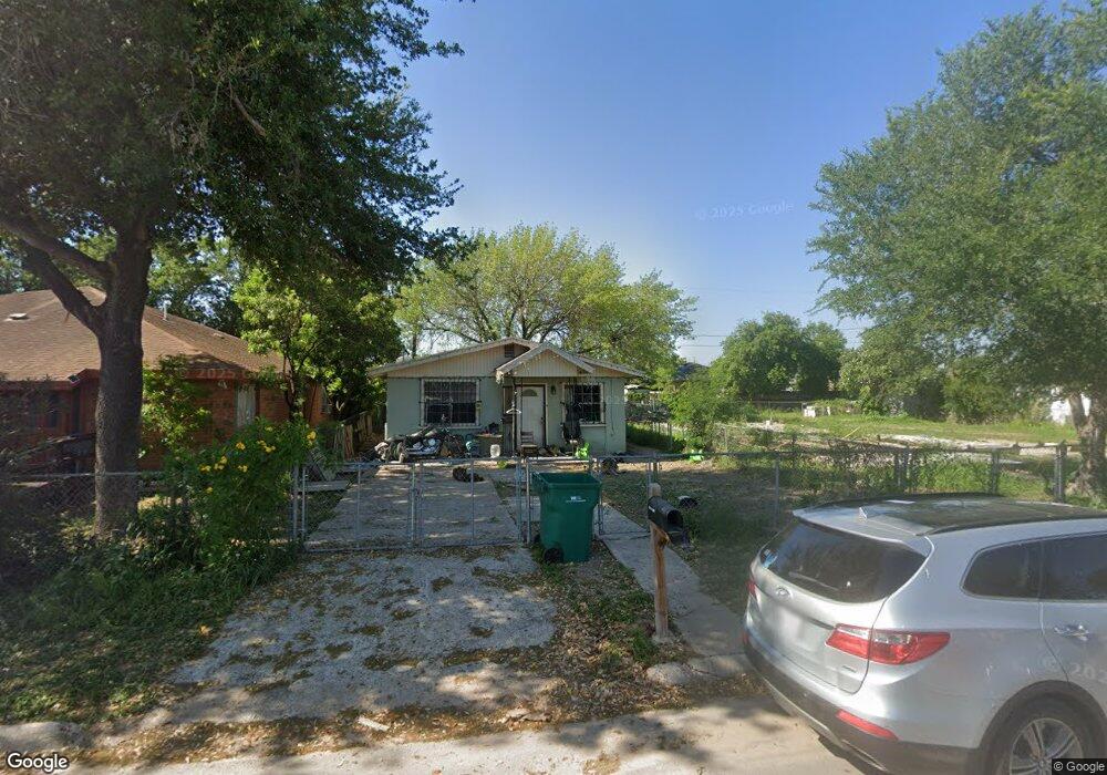 218 E Diaz St, Pharr, TX 78577 - photo 1