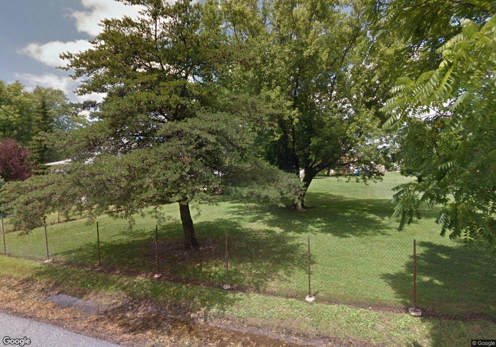 8102 Shore Rd, Sparrows Point, MD 21219 - photo 1