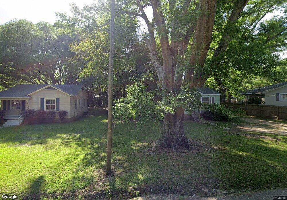 2936 N 7th Ave, Laurel, MS 39440 - photo 1