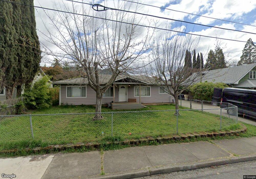 1345 NW Conklin Ave, Grants Pass, OR 97526 - photo 1