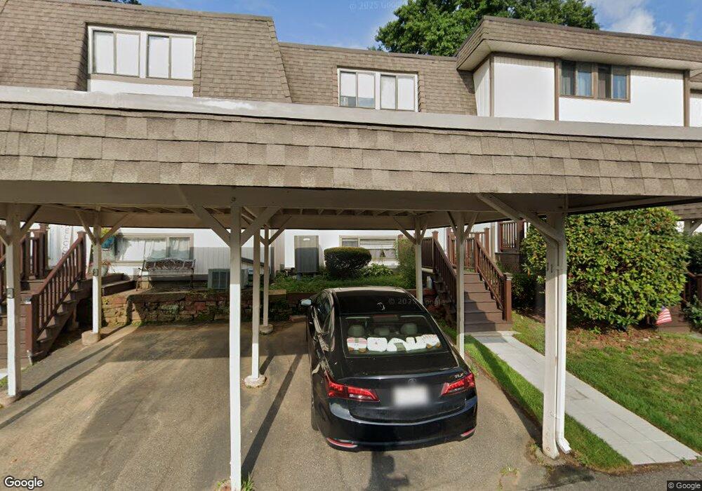 11 Pebblestone Cir, Suffield, CT 06078 - photo 1