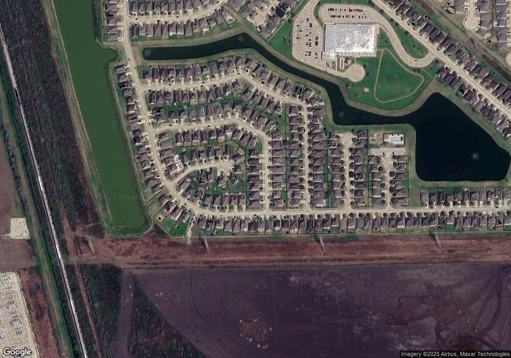 4707 Alluvial Cir, Alvin, TX 77511 - photo 1